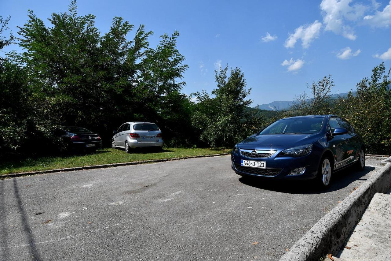 Keep Calm Lake Edition Vila Konjic Exterior foto